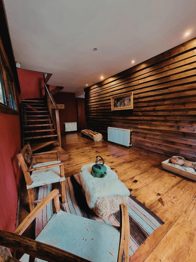Hosteria Cauquenes De Nimez 엘 칼라파테 외부 사진