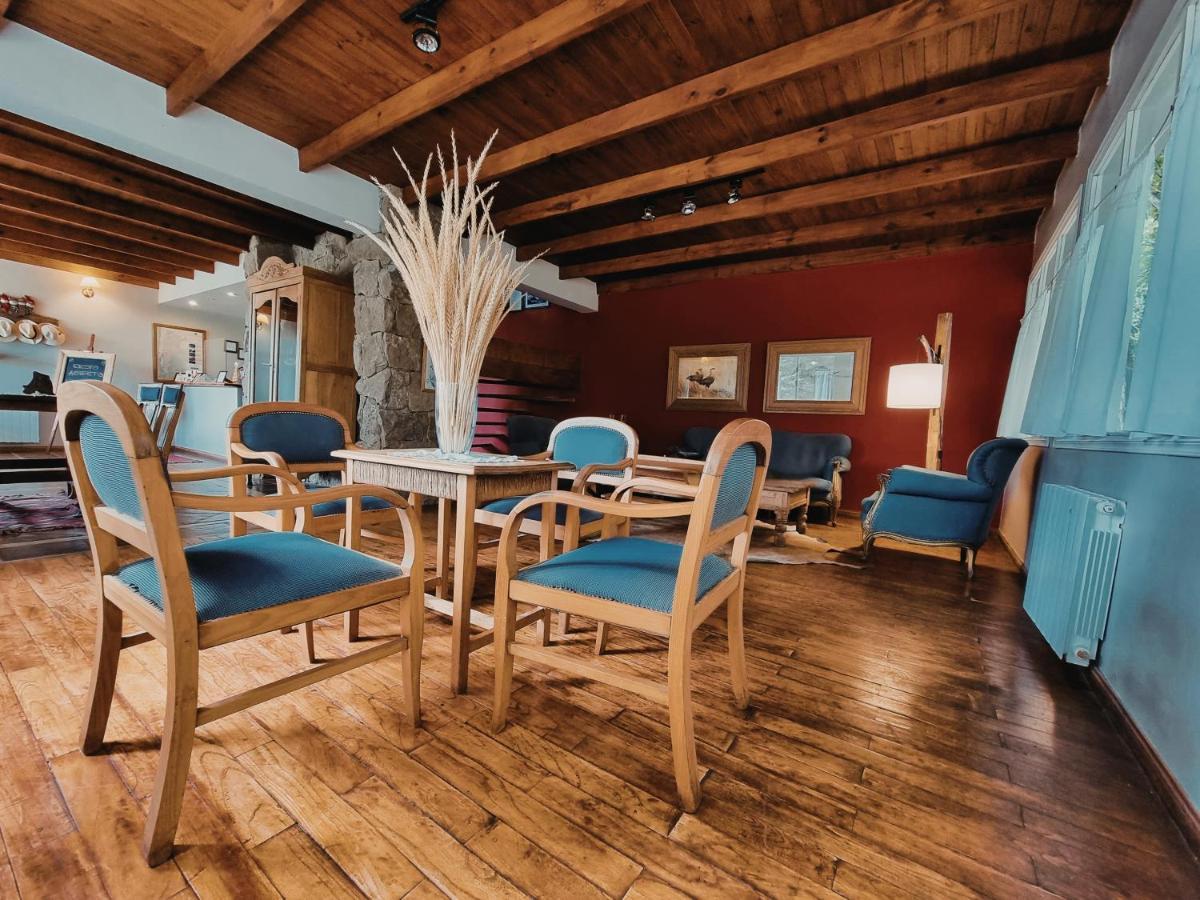 Hosteria Cauquenes De Nimez 엘 칼라파테 외부 사진